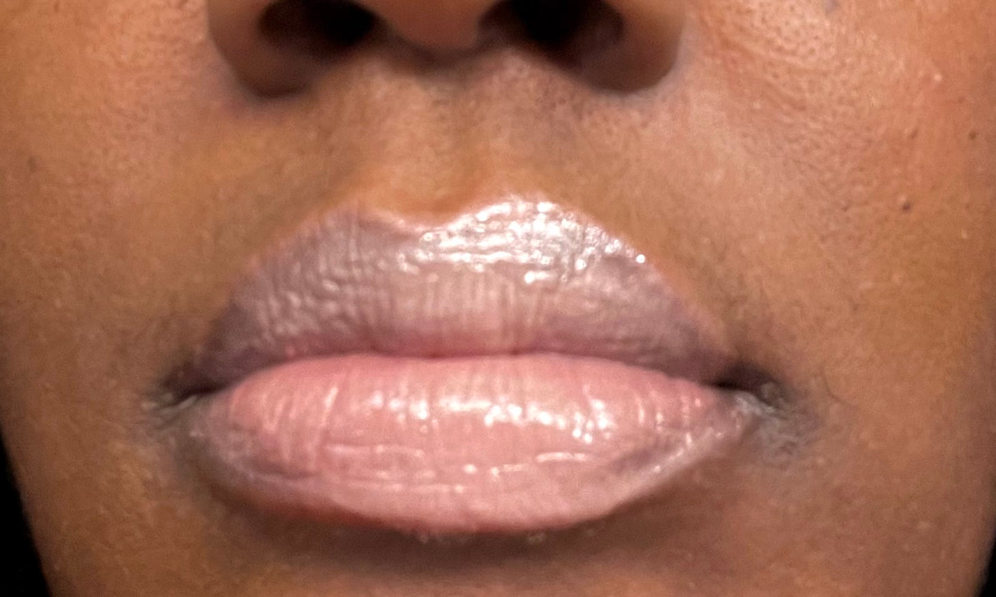 Lip gloss for sensitive lips Hydrating lip gloss Lip gloss with SPF red lip gloss nude lip gloss glitter lip gloss transparent lip gloss lip gloss kit